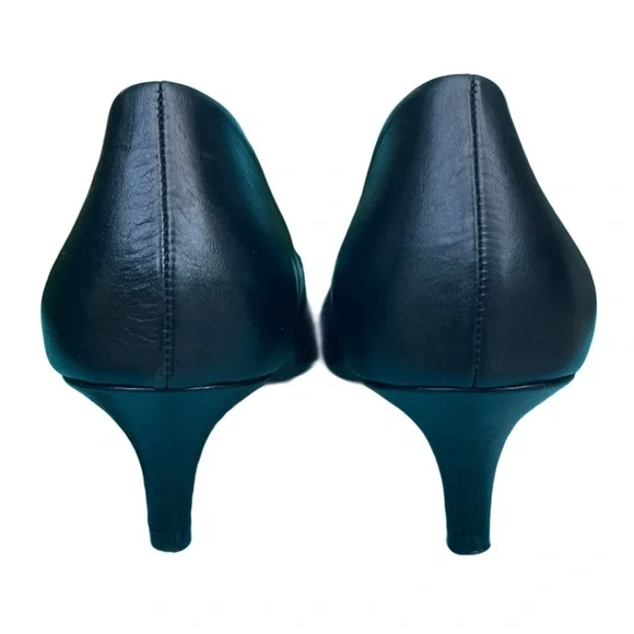 Aldo Black Leather Kitten Heels – Size 10 | Classic Pumps - Picture 7 of 13